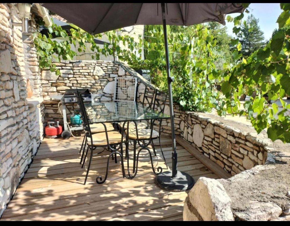 B&B La Vieille Source Saint-Martin-dʼArdèche 객실 사진